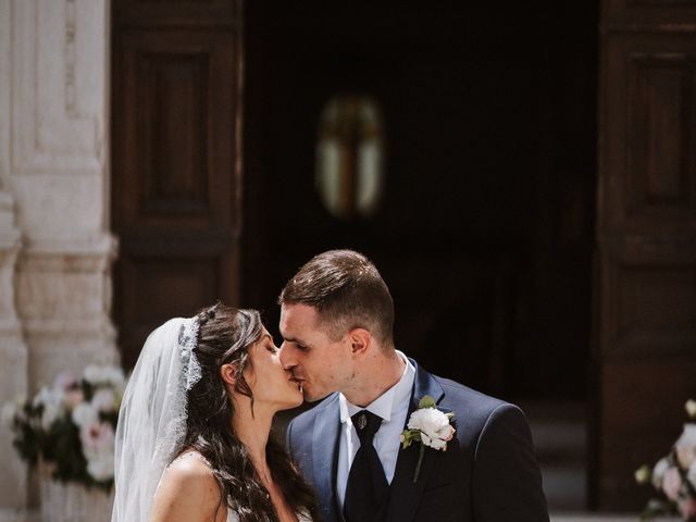 Il matrimonio di Serena e Mattia a Tocco da Casauria, Pescara 42