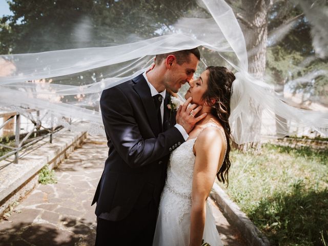 Il matrimonio di Serena e Mattia a Tocco da Casauria, Pescara 48