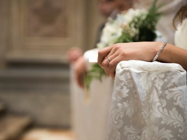 Il matrimonio di Mario e Susan a Lurago d&apos;Erba, Como 30