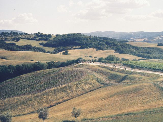 Il matrimonio di Prince e Vale a Radicondoli, Siena 9