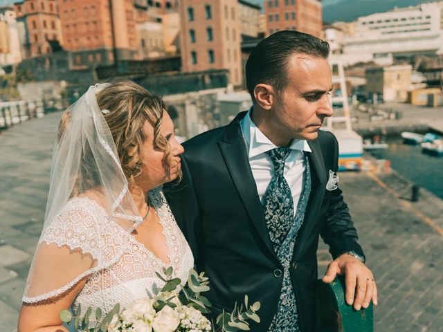Il matrimonio di Ailyn e Luciano a Torre del Greco, Napoli 21