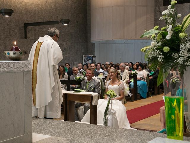 Il matrimonio di Simone e Cristina a Seveso, Monza e Brianza 16