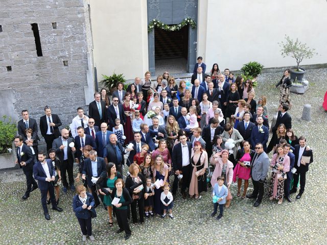 Il matrimonio di Lorenzo e Laura a Mandello del Lario, Lecco 14