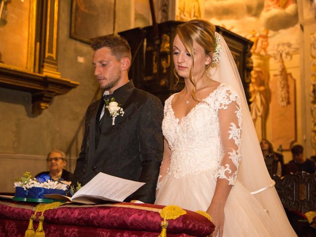 Il matrimonio di Roberto e Arianna a Civo, Sondrio 13