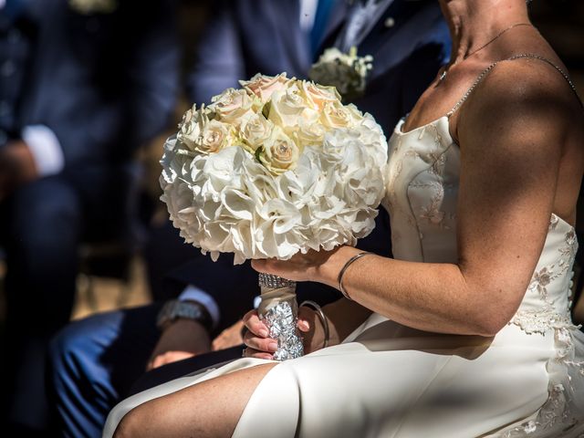 Il matrimonio di Ivan e Maruska a Appiano Gentile, Como 31