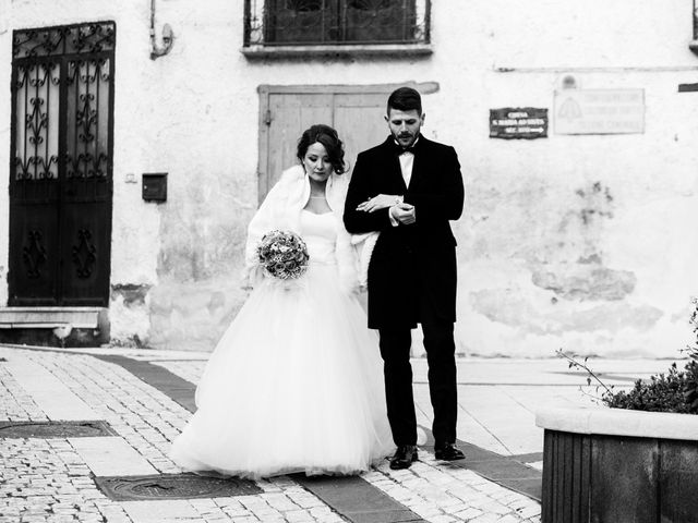 Il matrimonio di Francesco e Valeria a Castel Campagnano, Caserta 17