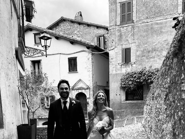 Il matrimonio di Raffaele  e Martina  a Roccantica, Rieti 40