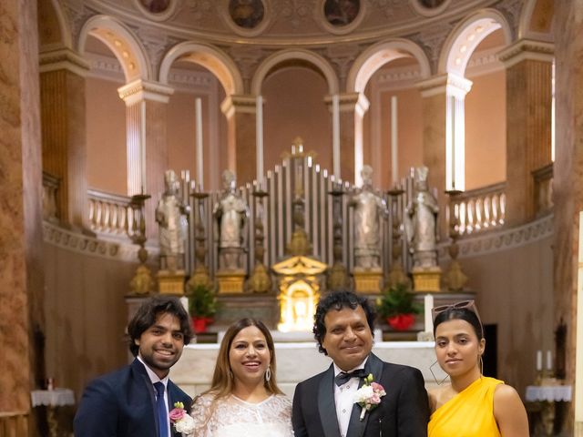 Il matrimonio di Ashok e Neitu a Lierna, Lecco 11