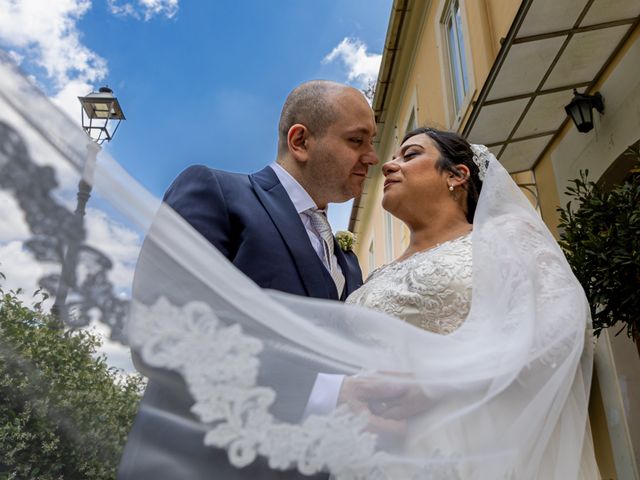 Il matrimonio di Giustina e Massimiliano a San Prisco, Caserta 24