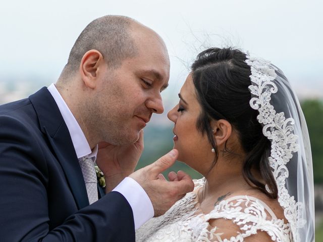 Il matrimonio di Giustina e Massimiliano a San Prisco, Caserta 28