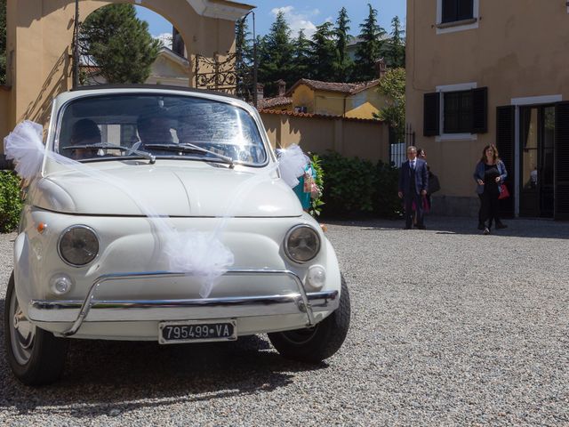 Il matrimonio di Fabrizio e Laura a Besozzo, Varese 56