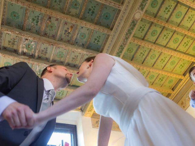 Il matrimonio di Fabrizio e Laura a Besozzo, Varese 65