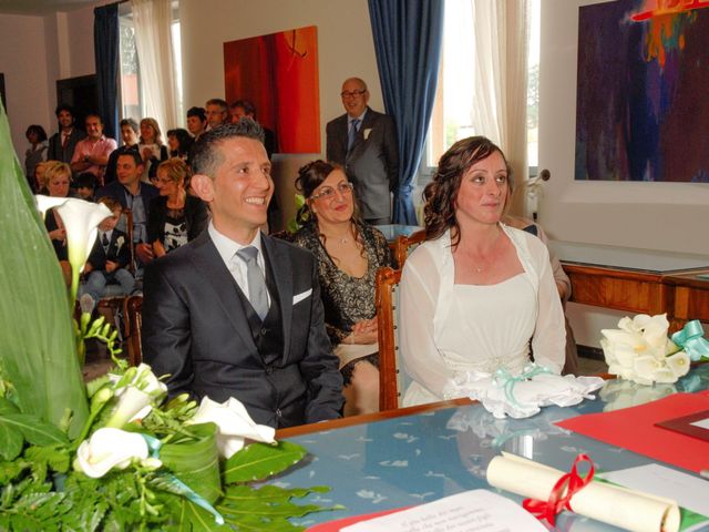 Il matrimonio di Fabio e Moira a Viggiù, Varese 11