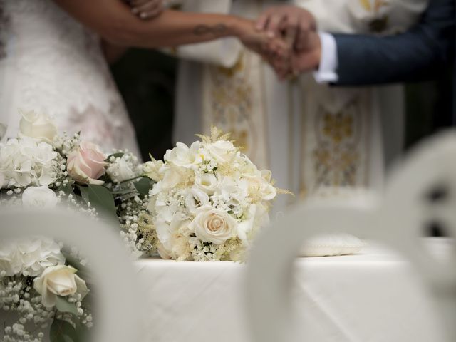 Il matrimonio di Davide e Rossella a Imbersago, Lecco 30