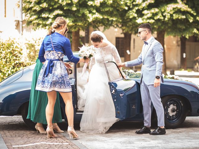 Il matrimonio di Vincenzo e Elisa a Robecco d&apos;Oglio, Cremona 17