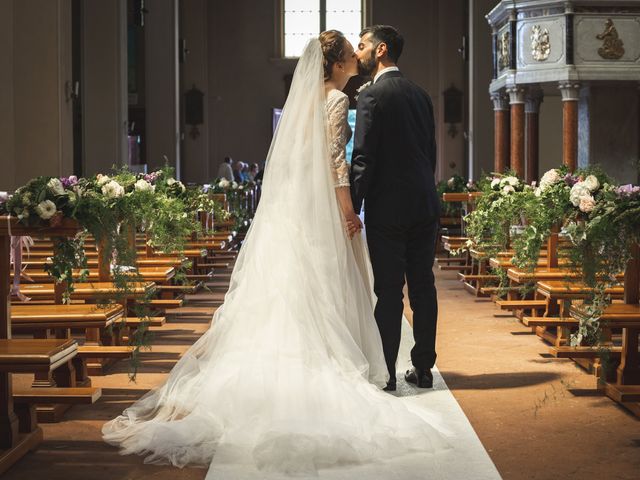 Il matrimonio di Vincenzo e Elisa a Robecco d&apos;Oglio, Cremona 28