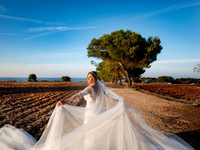 Il matrimonio di Ileana e Salvatore a Monopoli, Bari 11