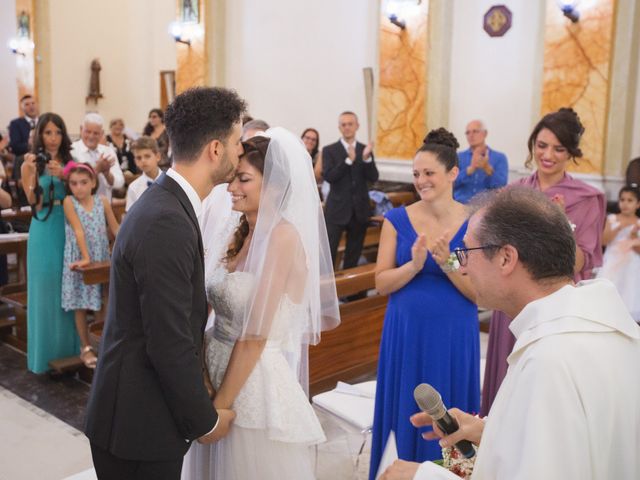 Il matrimonio di Vincenzo e Amalia a Bacoli, Napoli 39
