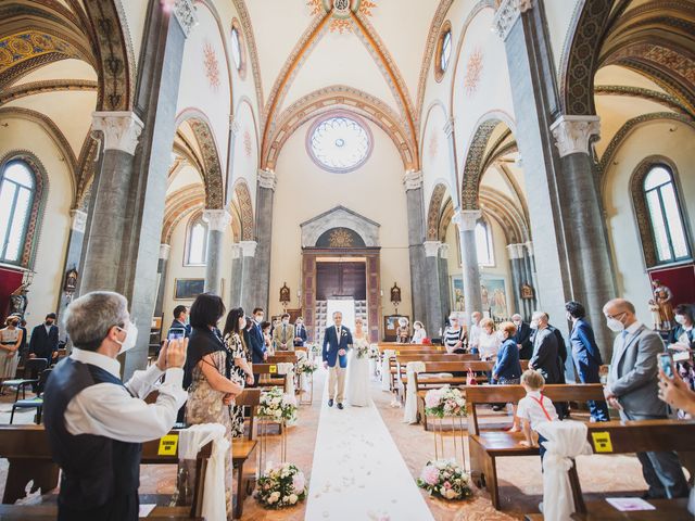 Il matrimonio di Mattia e Valeria a Merate, Lecco 27