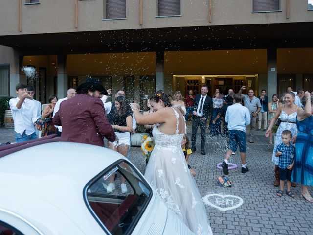 Il matrimonio di Marco e Elisa a Casale Corte Cerro, Verbania 15