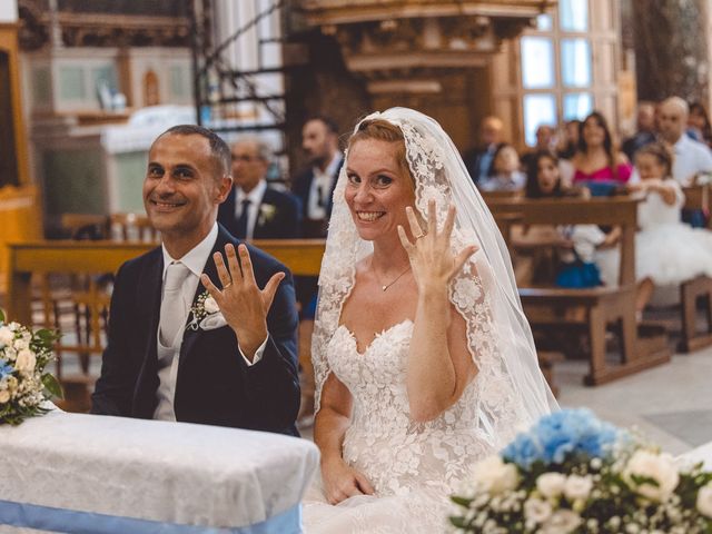 Il matrimonio di Emanuela e Gianluca a Carlentini, Siracusa 17