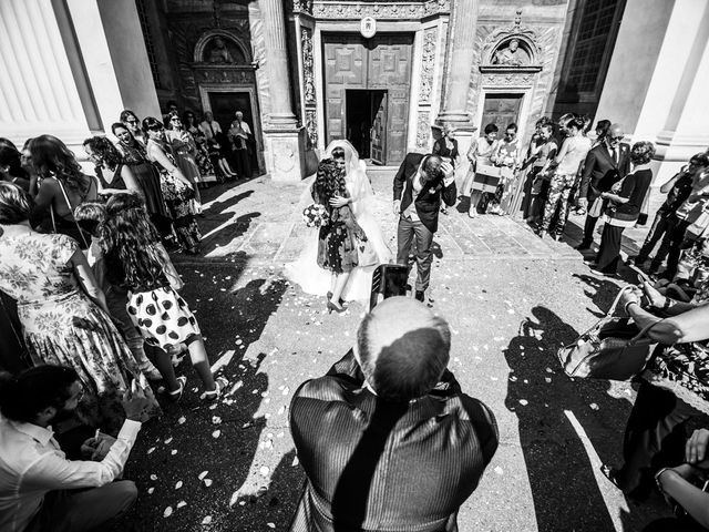 Il matrimonio di Enrico e Federica a Aosta, Aosta 17