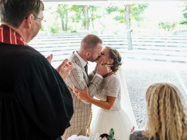 Il matrimonio di Dennis e Angelina a Albarella, Rovigo 35