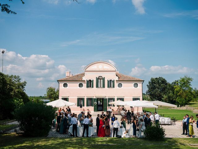 Il matrimonio di Dennis e Angelina a Albarella, Rovigo 56