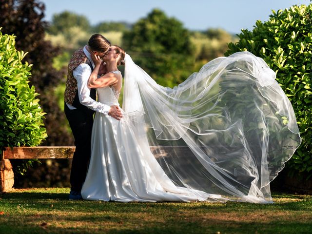 Il matrimonio di Matteo e Stefania a Lallio, Bergamo 29