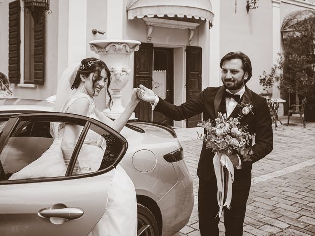 Il matrimonio di Vulnet e Enisa a Roncoferraro, Mantova 8