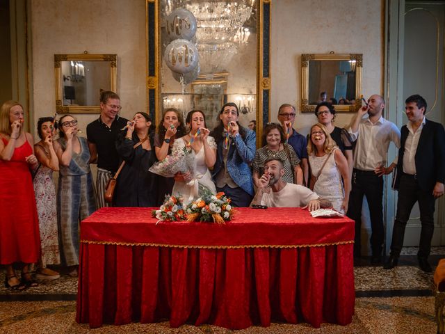 Il matrimonio di Roberto e Valentina a Ferrara, Ferrara 33