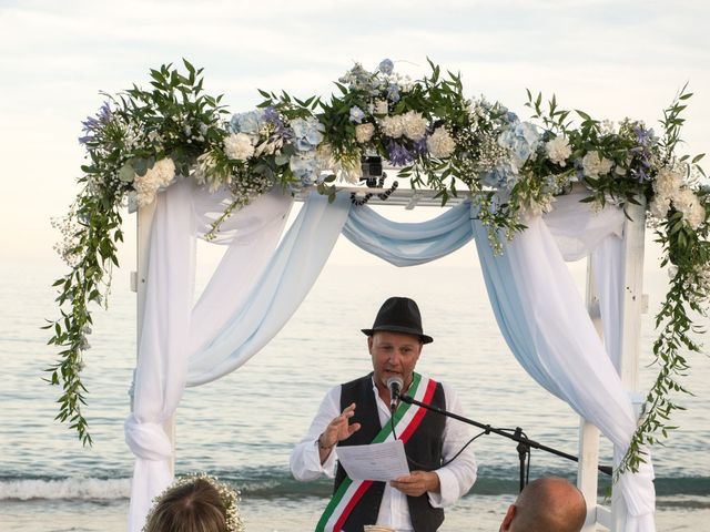 Il matrimonio di Gianni e Denise a Albissola Marina, Savona 7