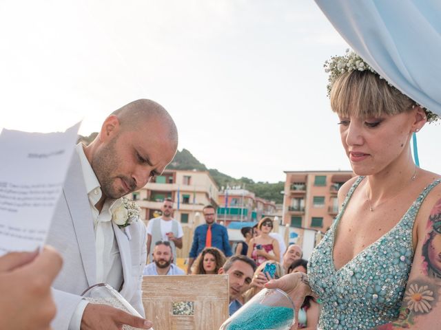 Il matrimonio di Gianni e Denise a Albissola Marina, Savona 13