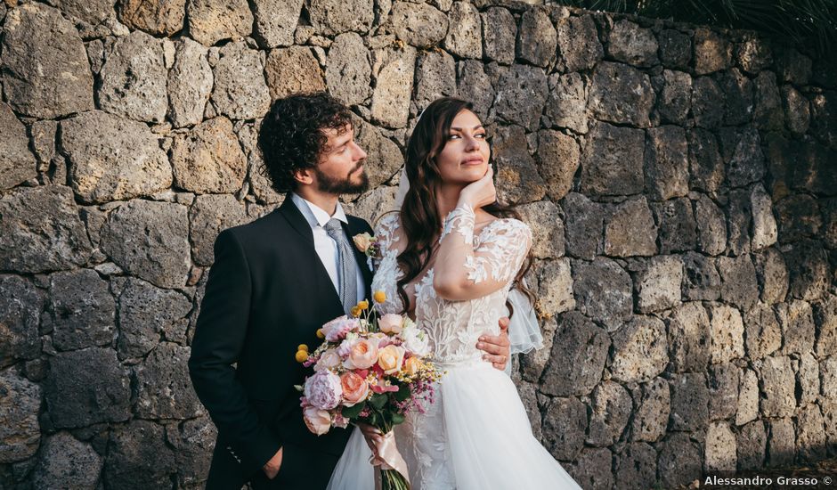 Il matrimonio di Federica e Simone a Valverde, Catania