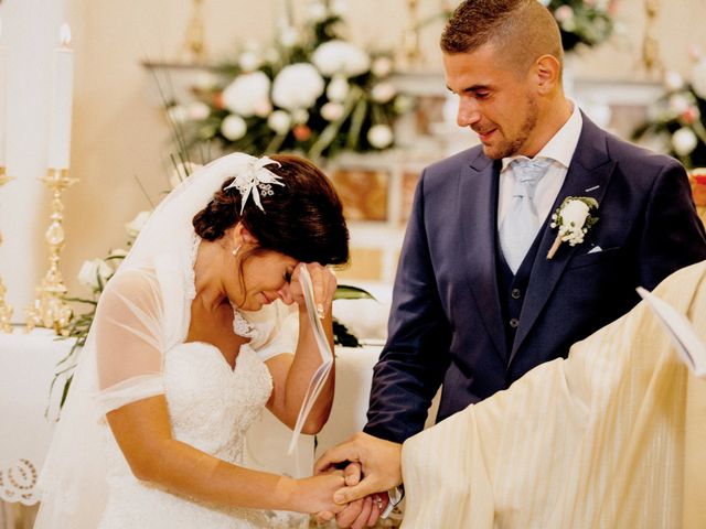 Il matrimonio di Laurent e Cristina a Rignano Garganico, Foggia 14