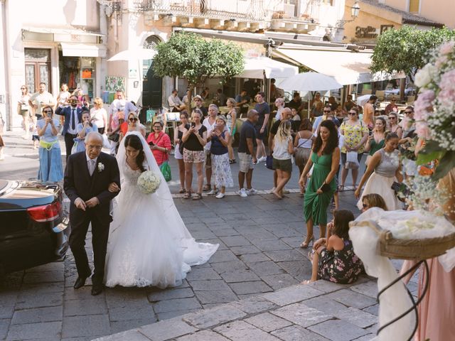 Il matrimonio di Giampaolo e Floriana a Taormina, Messina 23