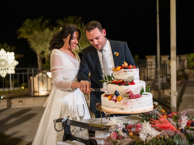 Il matrimonio di Valentina e Pietro a Calatafimi-Segesta, Trapani 39