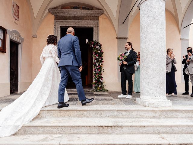Il matrimonio di Fabio e Gina a Viganella, Verbania 20