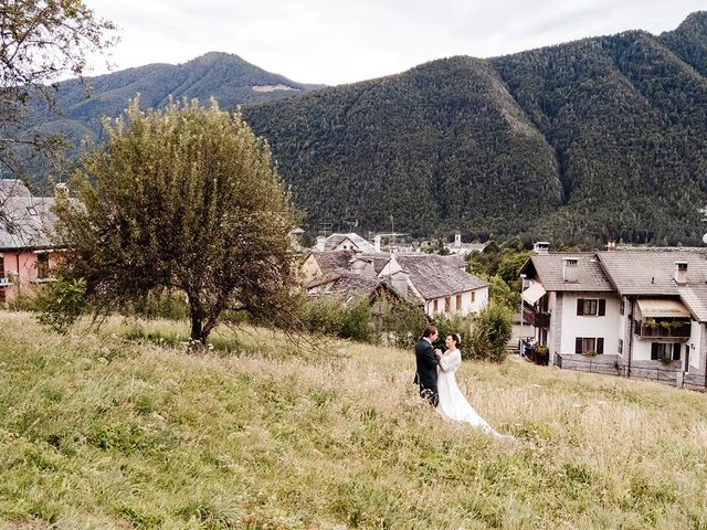 Il matrimonio di Fabio e Gina a Viganella, Verbania 57