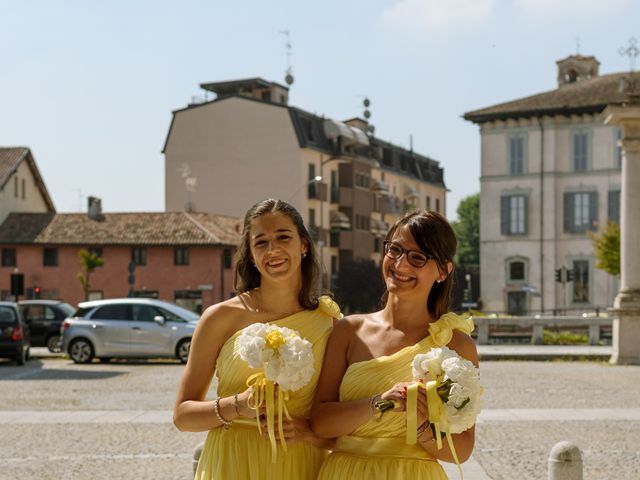 Il matrimonio di Andrea e Simona a Gaggiano, Milano 24