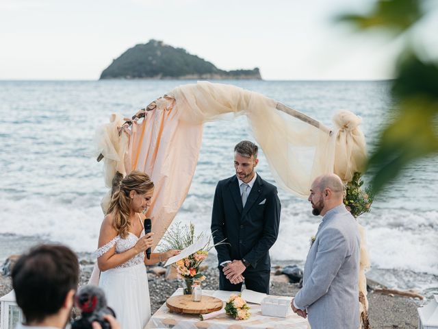 Il matrimonio di Jacopo e Giada a Albenga, Savona 24