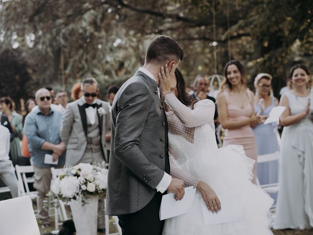 Il matrimonio di Luca e Deborah a Imbersago, Lecco 36