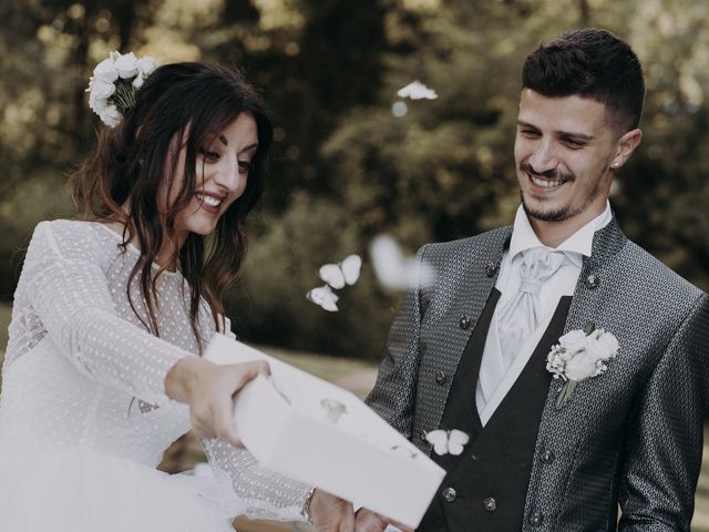 Il matrimonio di Luca e Deborah a Imbersago, Lecco 38