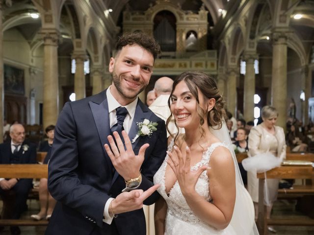 Il matrimonio di Marco e Nicoletta a Mariano Comense, Como 23