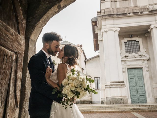 Il matrimonio di Marco e Nicoletta a Mariano Comense, Como 30