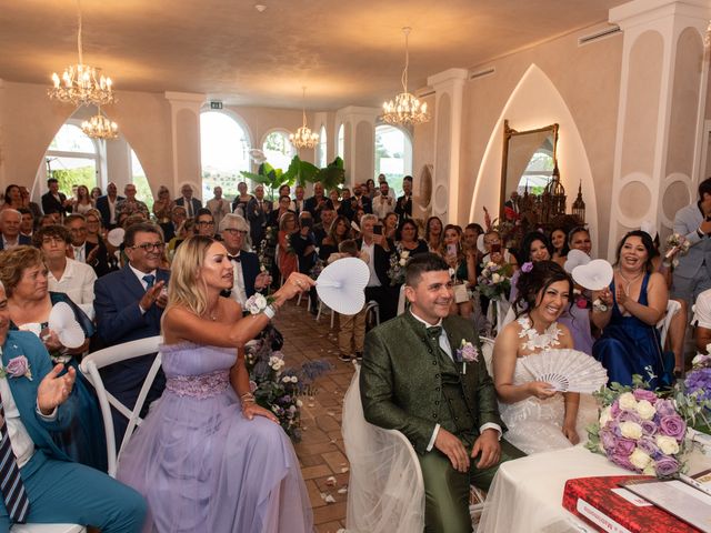Il matrimonio di Ramona e Manuel a Mogliano, Macerata 45