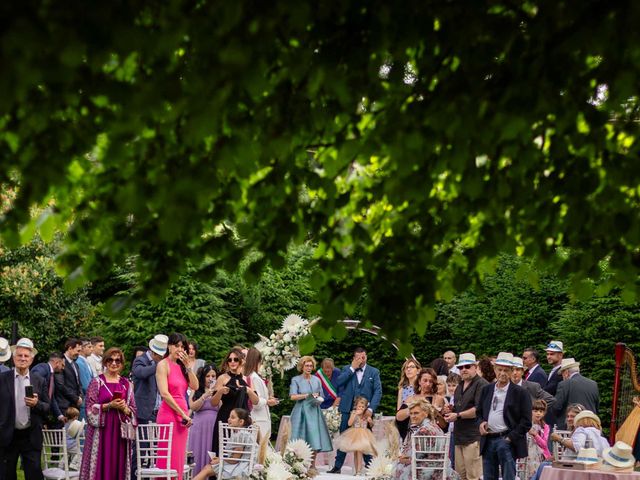 Il matrimonio di Alessandro e Rosalinda a Comignago, Novara 29