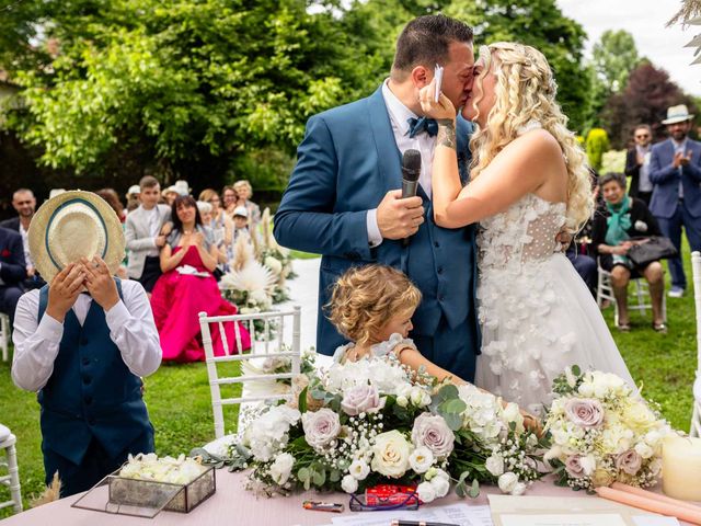 Il matrimonio di Alessandro e Rosalinda a Comignago, Novara 35