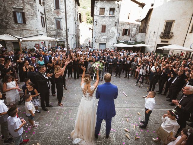 Il matrimonio di Luca e Giorgia a Gubbio, Perugia 36