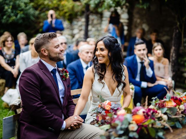 Il matrimonio di Owen e Sara a Clivio, Varese 18